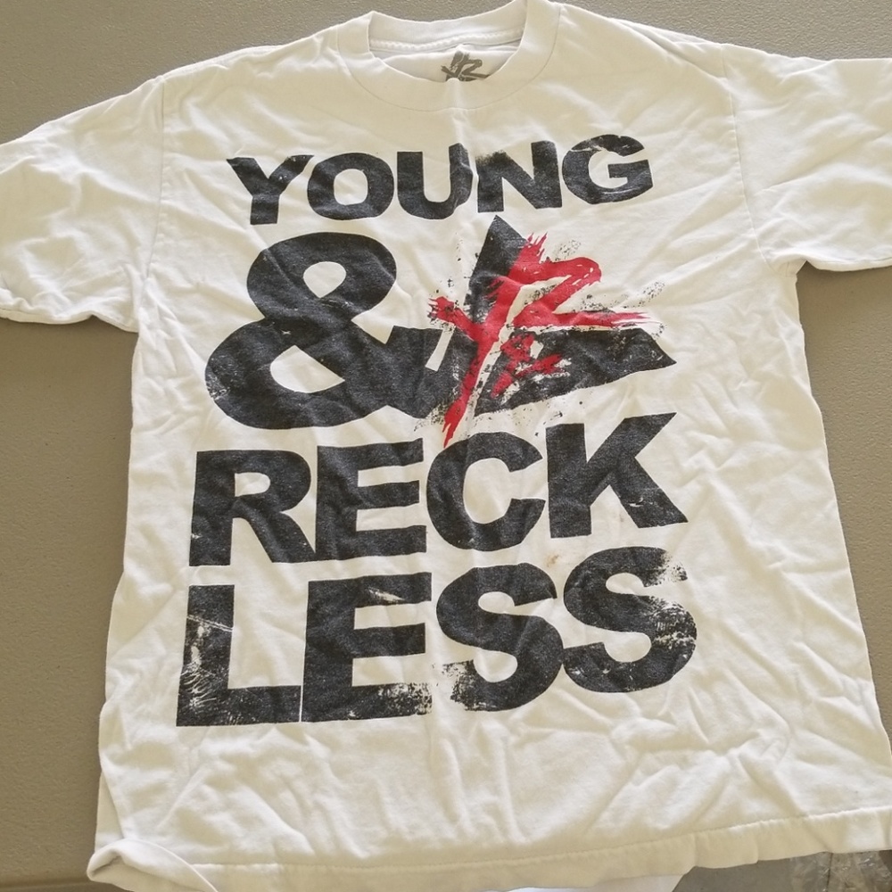 Graphic t shirt